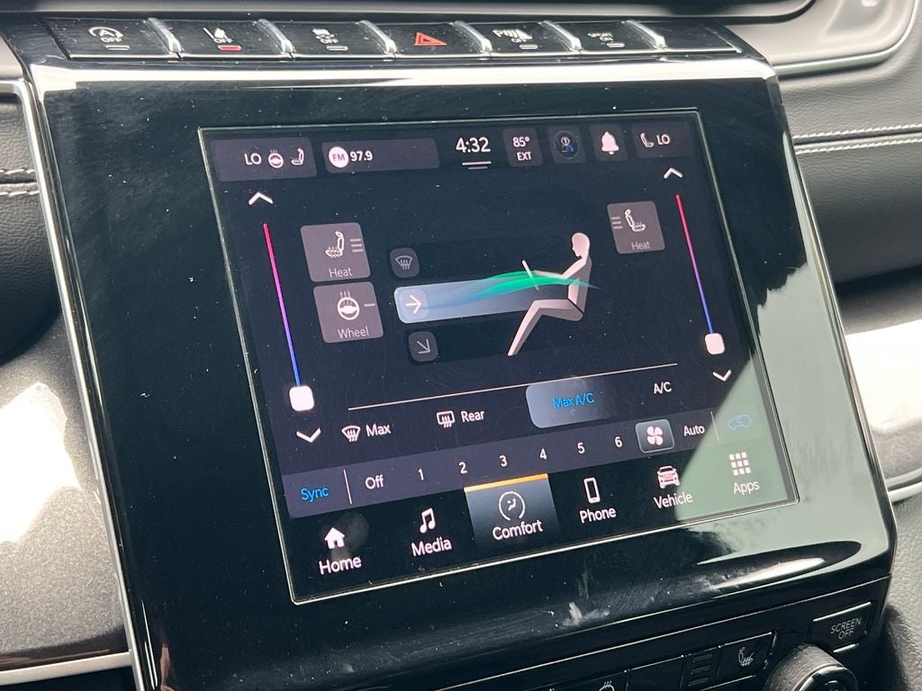 2022 Jeep Grand Cherokee Altitude