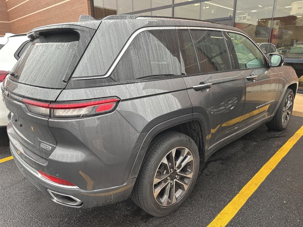2022 Jeep Grand Cherokee Overland