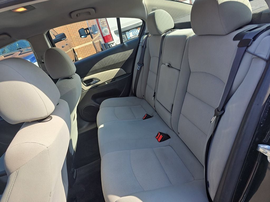 2013 Chevrolet Cruze 1LT