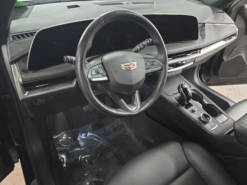 2025 Cadillac XT4 Premium Luxury