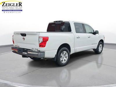 2018 Nissan Titan SV