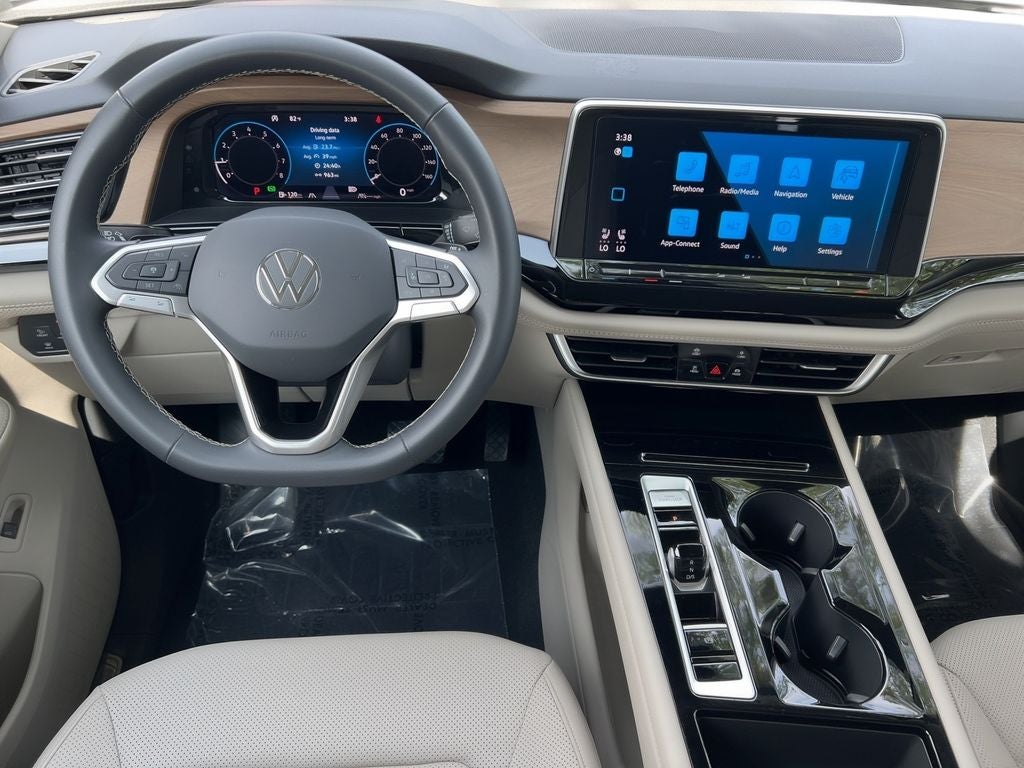 2026 Volkswagen Atlas SE w/Technology
