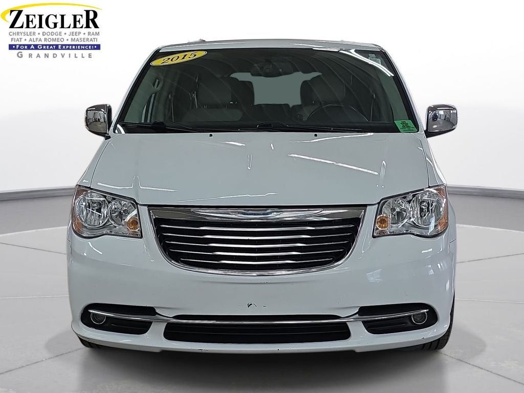 2015 Chrysler Town &amp; Country Touring-L