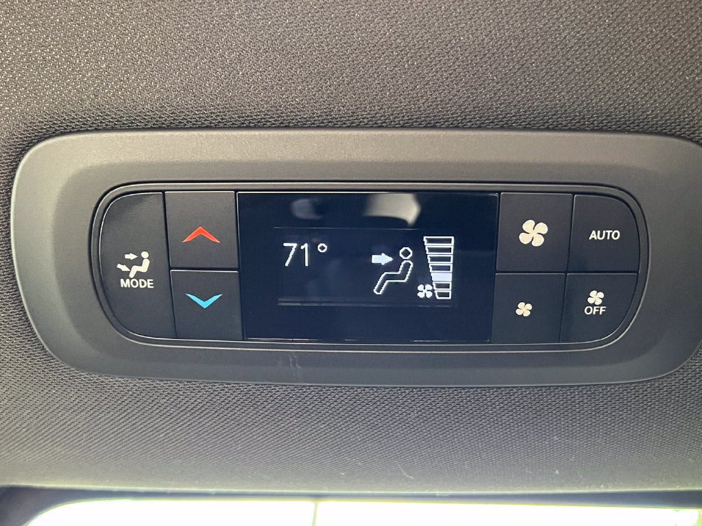 2025 Chrysler Pacifica Hybrid Select