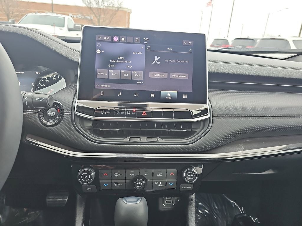 2023 Jeep Compass Altitude