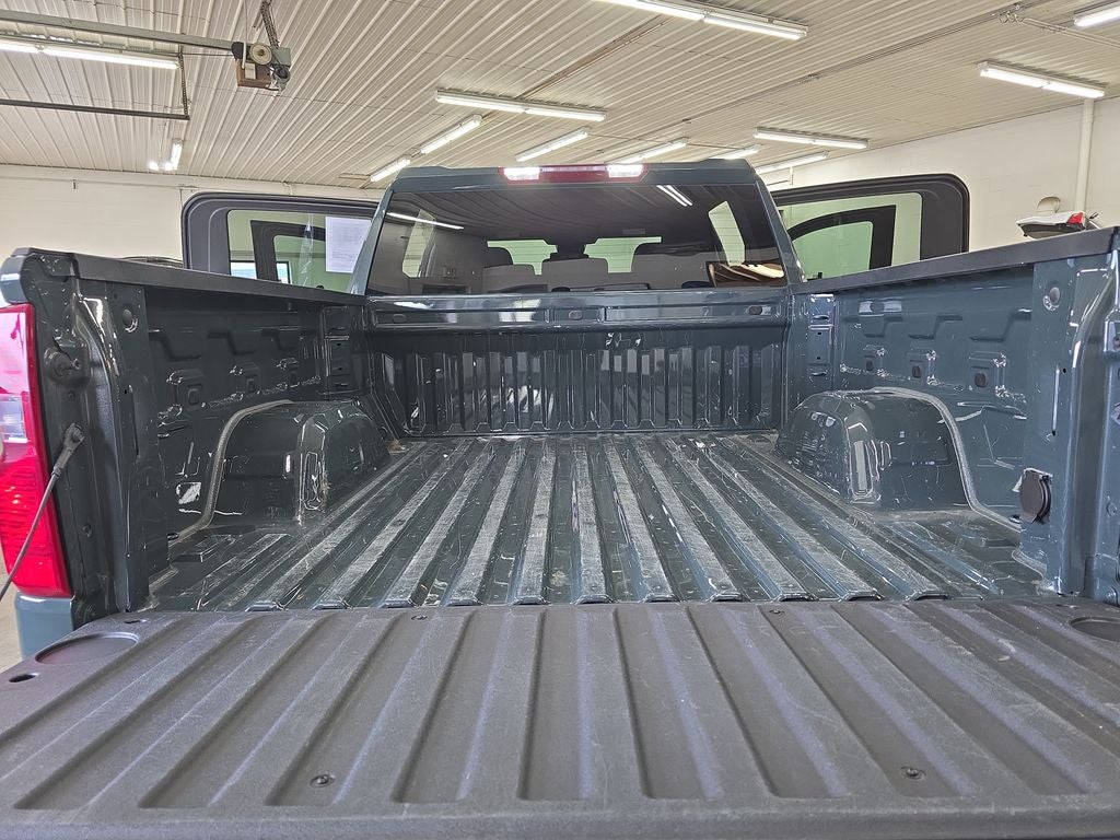 2025 Chevrolet Silverado 1500 LT LT1