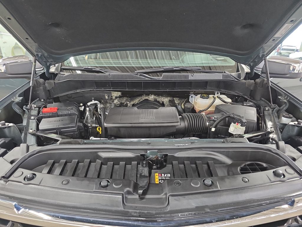 2025 Chevrolet Silverado 1500 LT LT1
