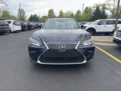 2021 Lexus ES 300h Luxury