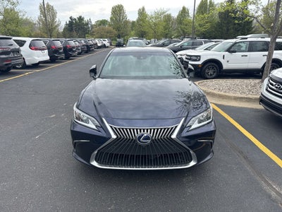 2021 Lexus ES 300h Luxury