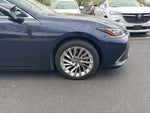 2021 Lexus ES 300h Luxury
