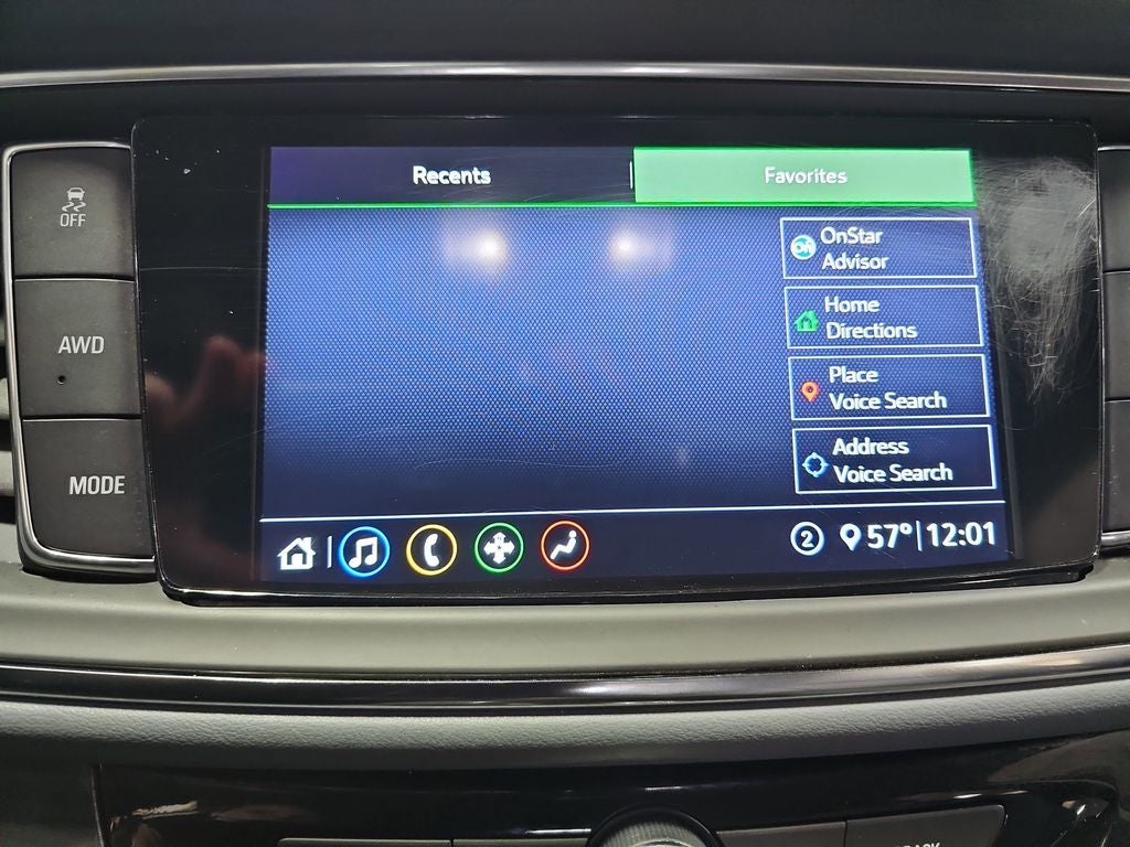 2021 Buick Enclave Essence