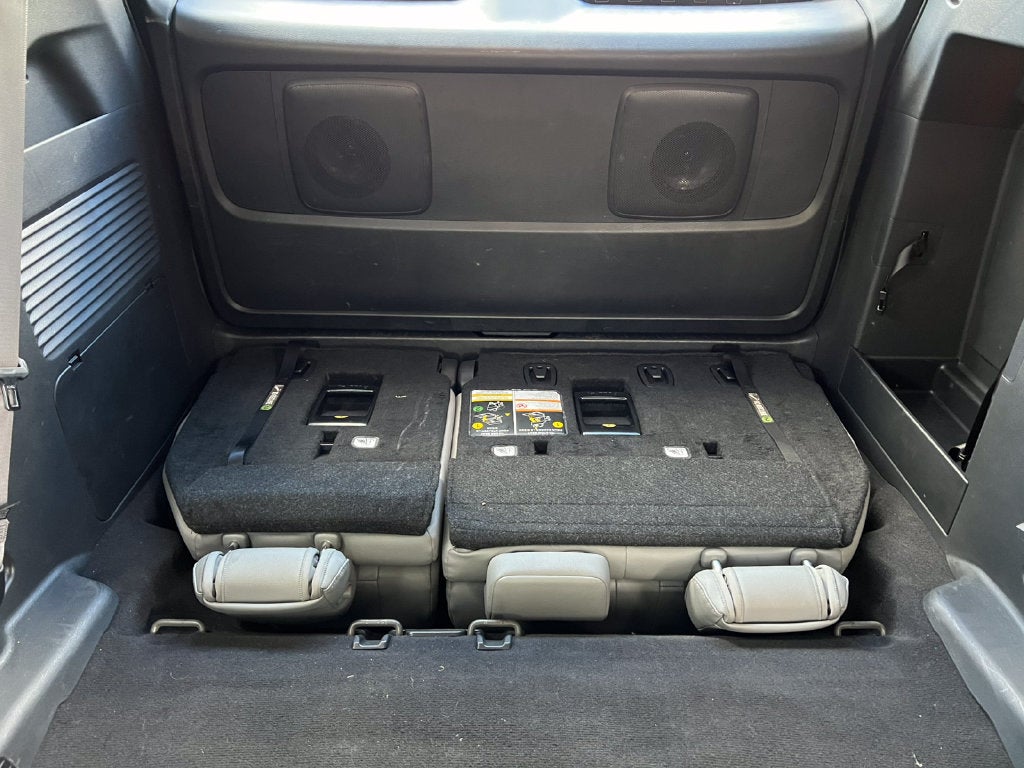 2025 Toyota Sienna XLE 8 Passenger