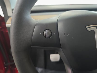 2024 Tesla Model Y Performance