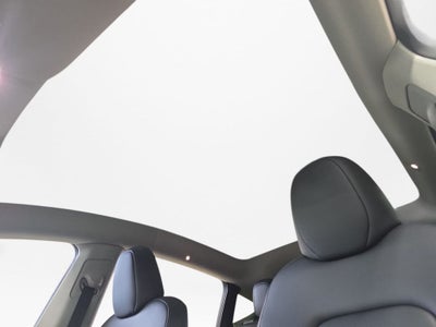 2024 Tesla Model Y Performance