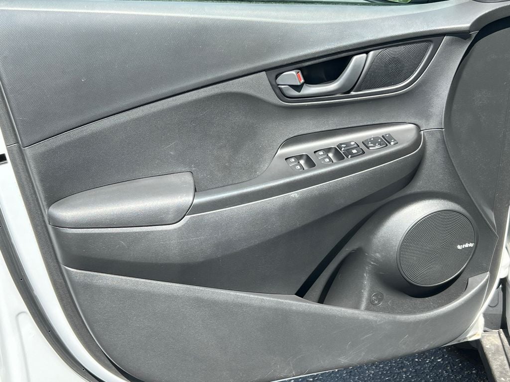 2021 Hyundai Kona SEL Plus