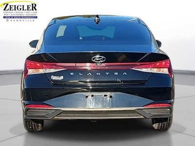 2022 Hyundai Elantra SEL