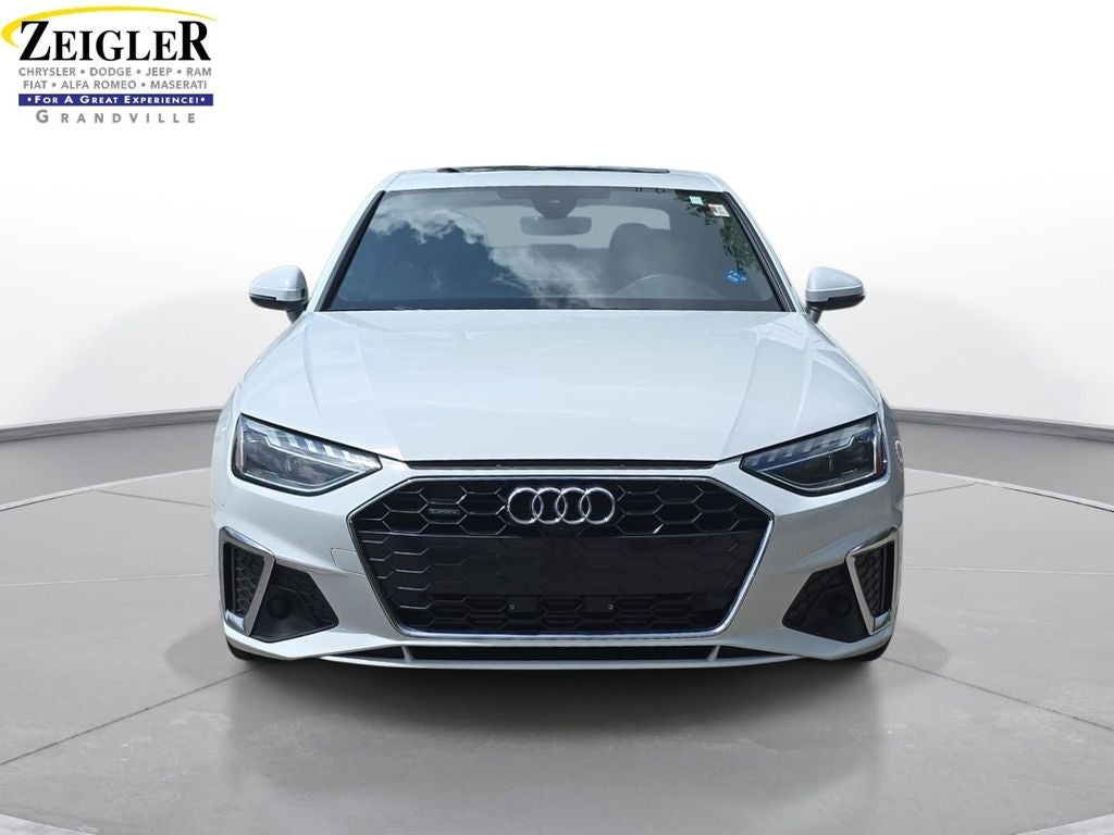 2022 Audi A4 45 S line Premium Plus quattro