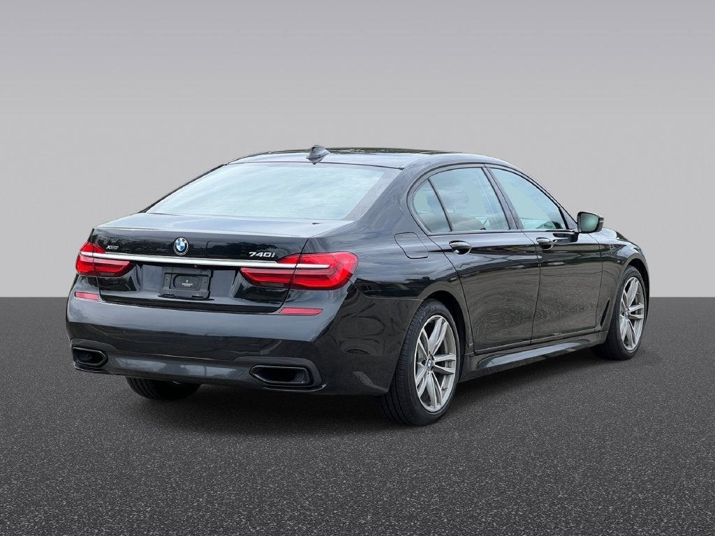 2017 BMW 7 Series 740i xDrive