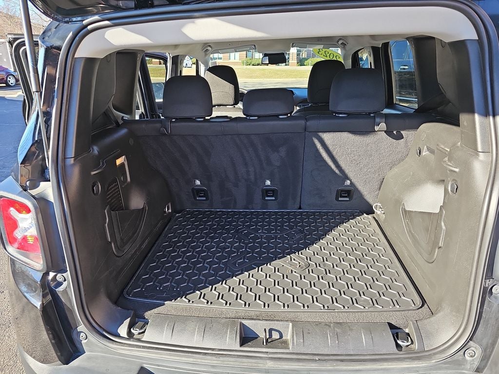 2023 Jeep Renegade Altitude