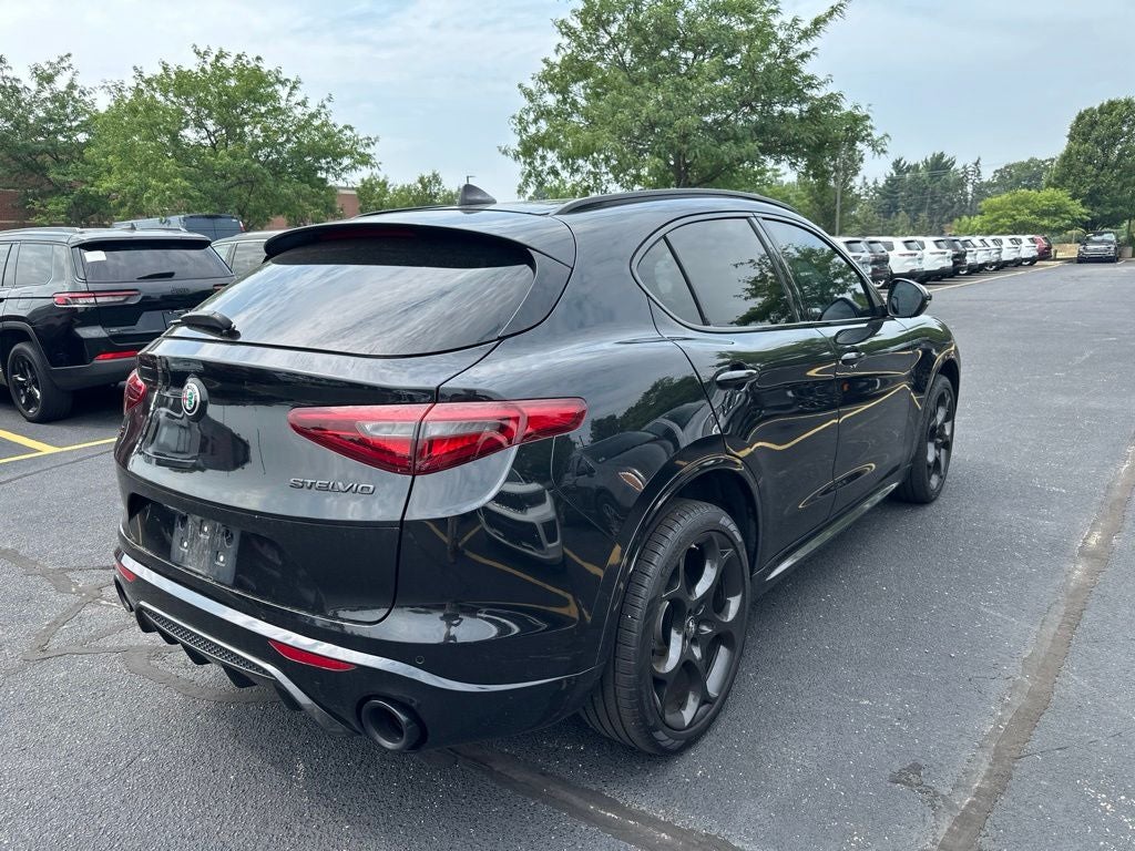 2023 Alfa Romeo Stelvio Veloce