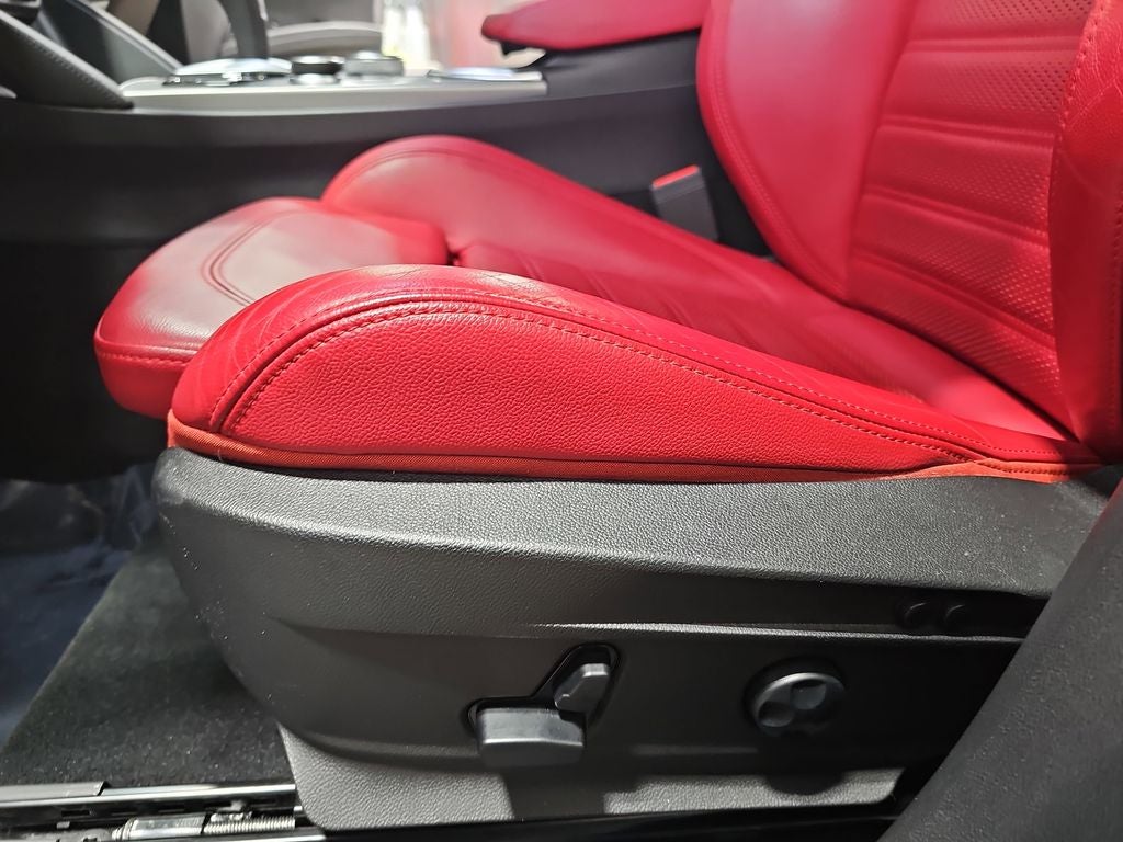 2023 Alfa Romeo Stelvio Veloce