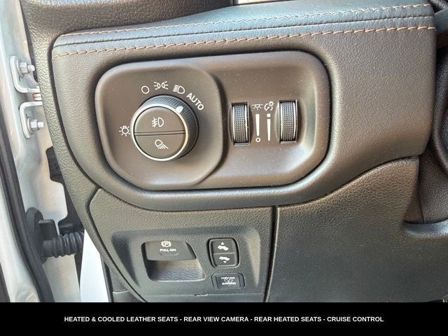 2020 RAM 1500 Laramie Longhorn 5.7L V8 HEMI
