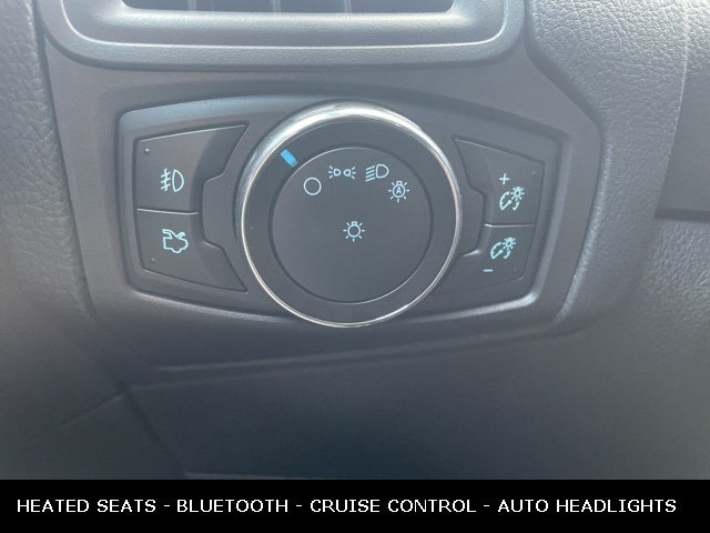 2014 Ford Focus SE LOW MILES