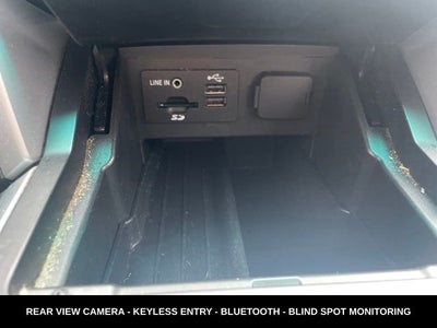 2015 Ford Explorer XLT SUPER CLEAN