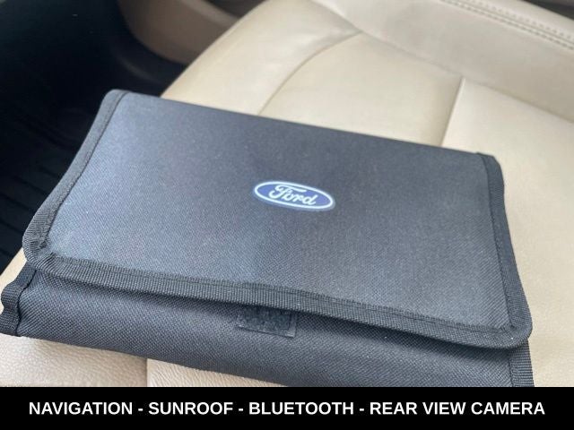 2017 Ford Explorer XLT SUPER CLEAN