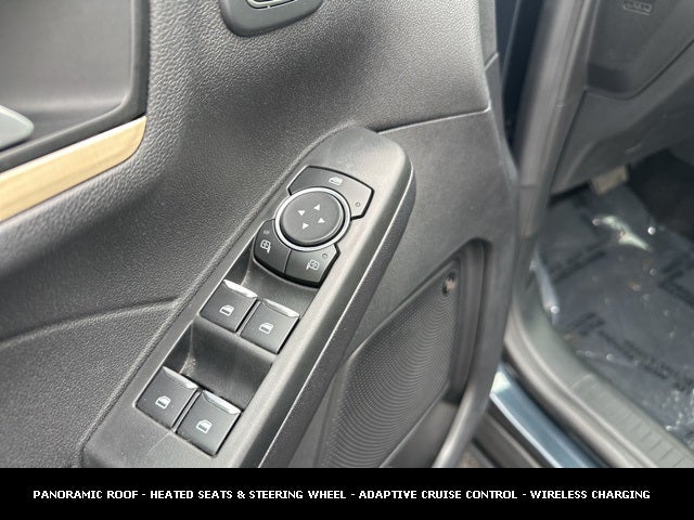 2022 Ford Escape Hybrid Titanium ELITE PACK AWD