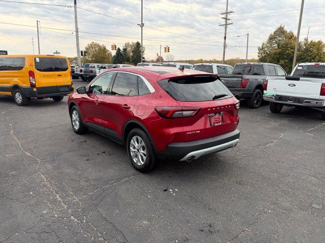 2023 Ford Escape Active LOW MILES