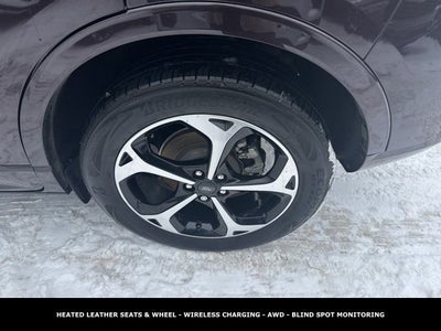 2023 Ford Escape ST-Line Select AWD
