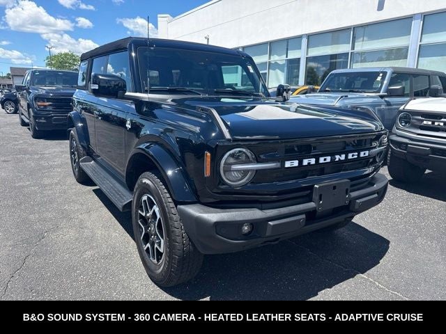 2025 Ford Bronco Outer Banks LUXURY PACKAGE