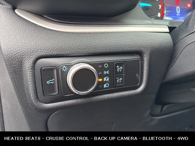 2022 Ford Explorer XLT 4WD