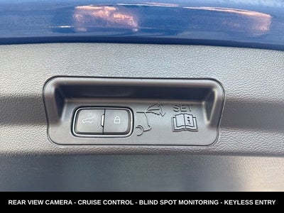 2020 Ford Explorer XLT LOW MILES