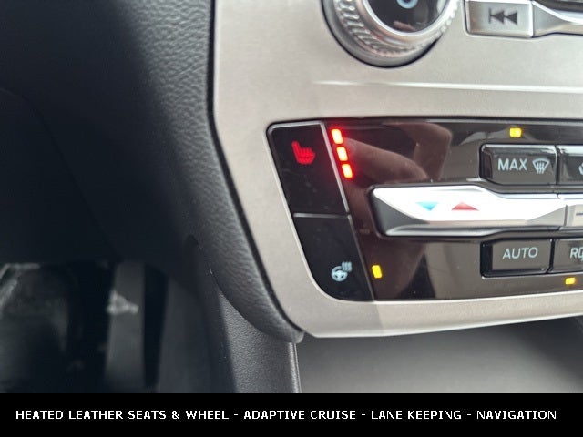 2022 Ford Explorer XLT 4WD