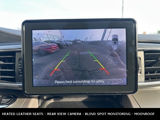 2022 Ford Explorer XLT 4WD