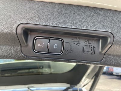 2023 Ford Explorer XLT SPORT APPEARANCE PACKAGE