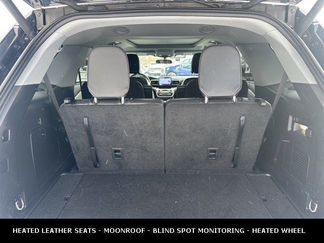 2023 Ford Explorer XLT 4WD