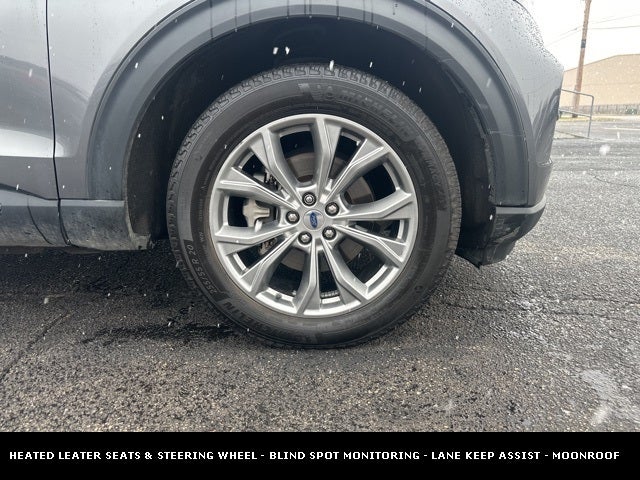 2022 Ford Explorer XLT 4WD