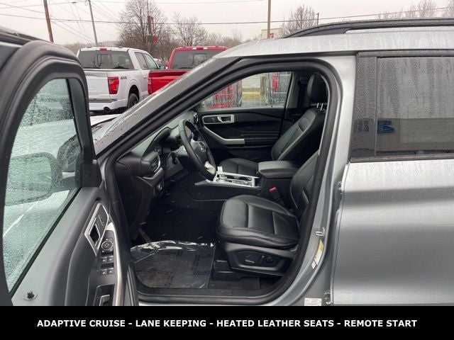 2023 Ford Explorer XLT TWIN PANEL MOONROOF