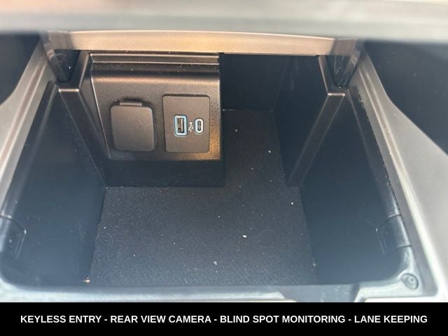 2024 Ford Explorer XLT SPORT APPEARANCE PACKAGE
