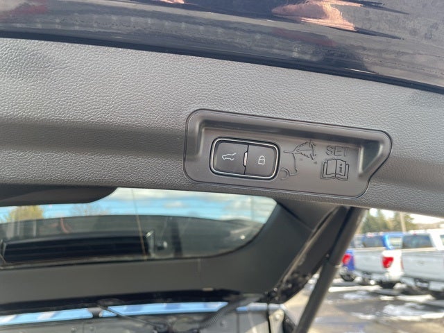 2023 Ford Explorer ST-Line TOW PACKAGE