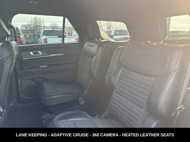 2025 Ford Explorer ST-Line 4WD