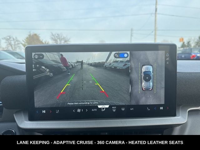 2025 Ford Explorer ST-Line 4WD