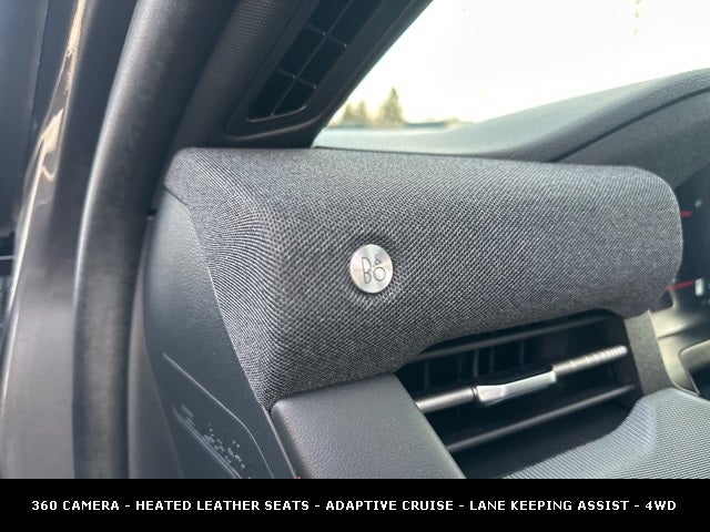 2025 Ford Explorer ST-Line 4WD