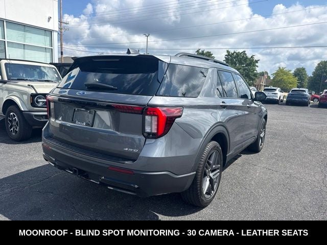 2025 Ford Explorer ST-Line 4WD MOONROOF