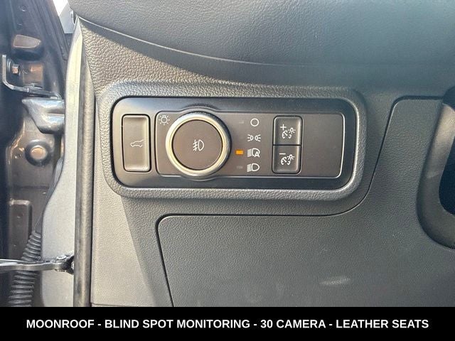 2025 Ford Explorer ST-Line 4WD MOONROOF