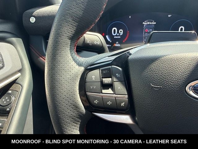 2025 Ford Explorer ST-Line 4WD MOONROOF