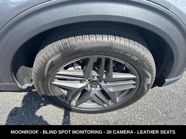 2025 Ford Explorer ST-Line 4WD MOONROOF